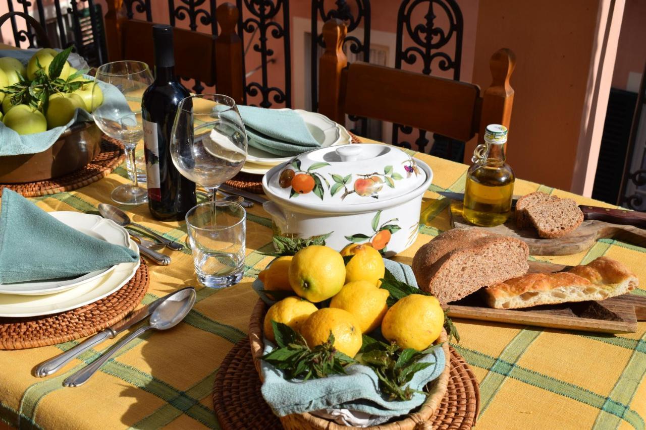 Apartament Il Carmine Charme & Terrace With Ac Lukka Zewnętrze zdjęcie