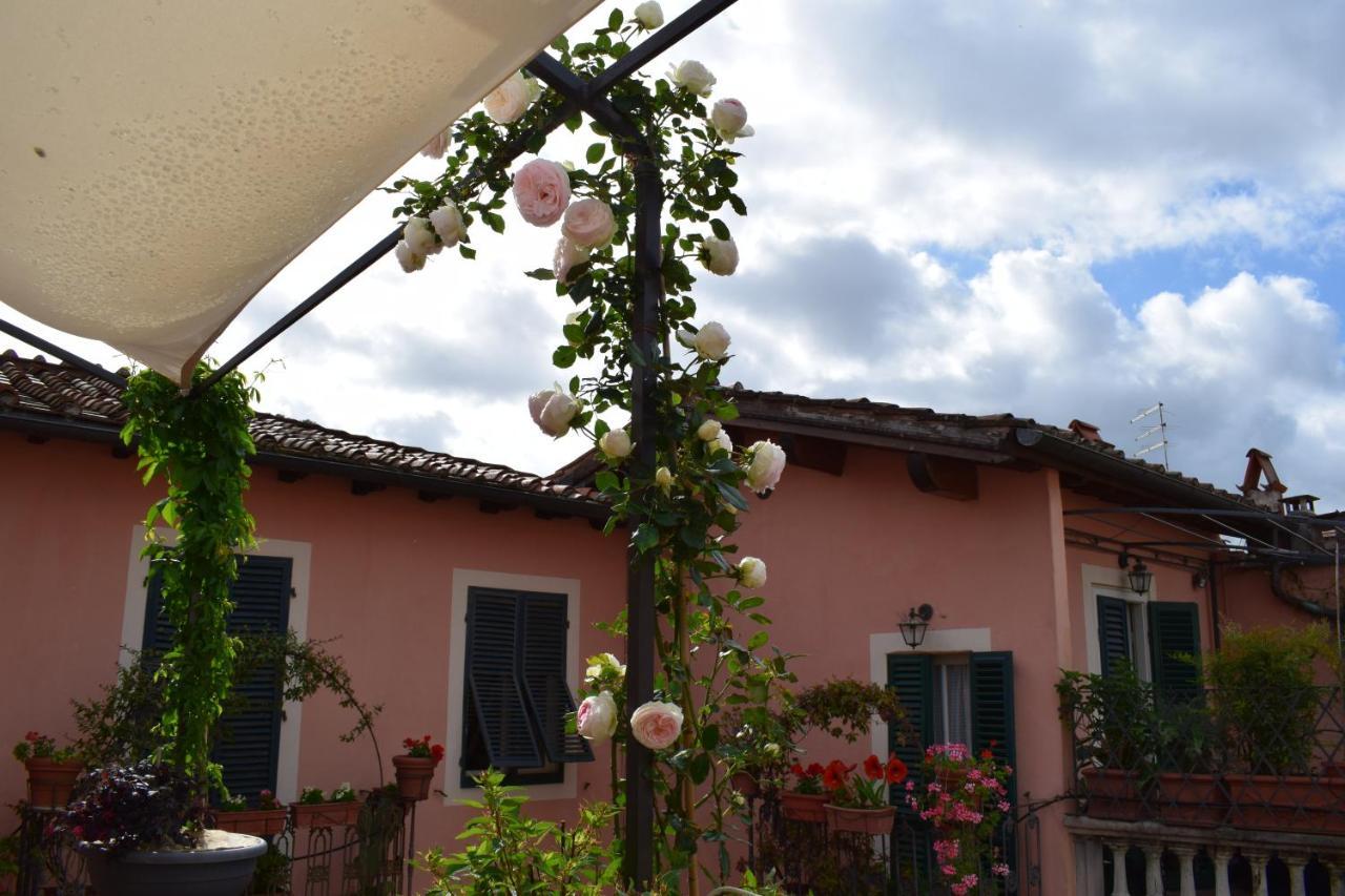 Apartament Il Carmine Charme & Terrace With Ac Lukka Zewnętrze zdjęcie